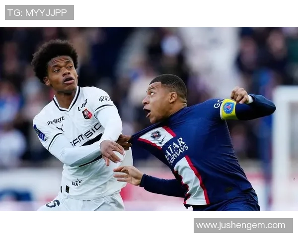 巴黎足球会重返法甲35年后再迎首都德比激战 巴黎足球会重返法甲35年后再迎首都德比激战