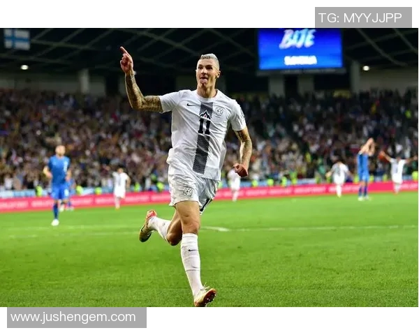 意甲新星年仅20岁国脚身价飙升至4000万国米瞄准19岁防守中场新秀 意甲新星年仅20岁国脚身价飙升至4000万国米瞄准19岁防守中场新秀