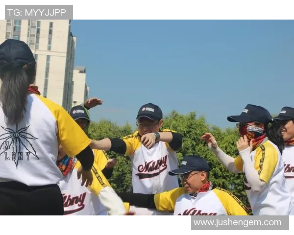 新津三小女足队勇夺全省亚军展现逆风奔跑精神与团队力量